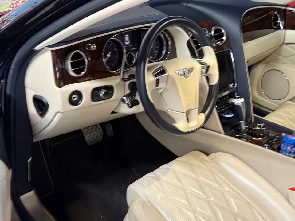 2016 Bentley Continental Flying Spur - Image 8 of 8