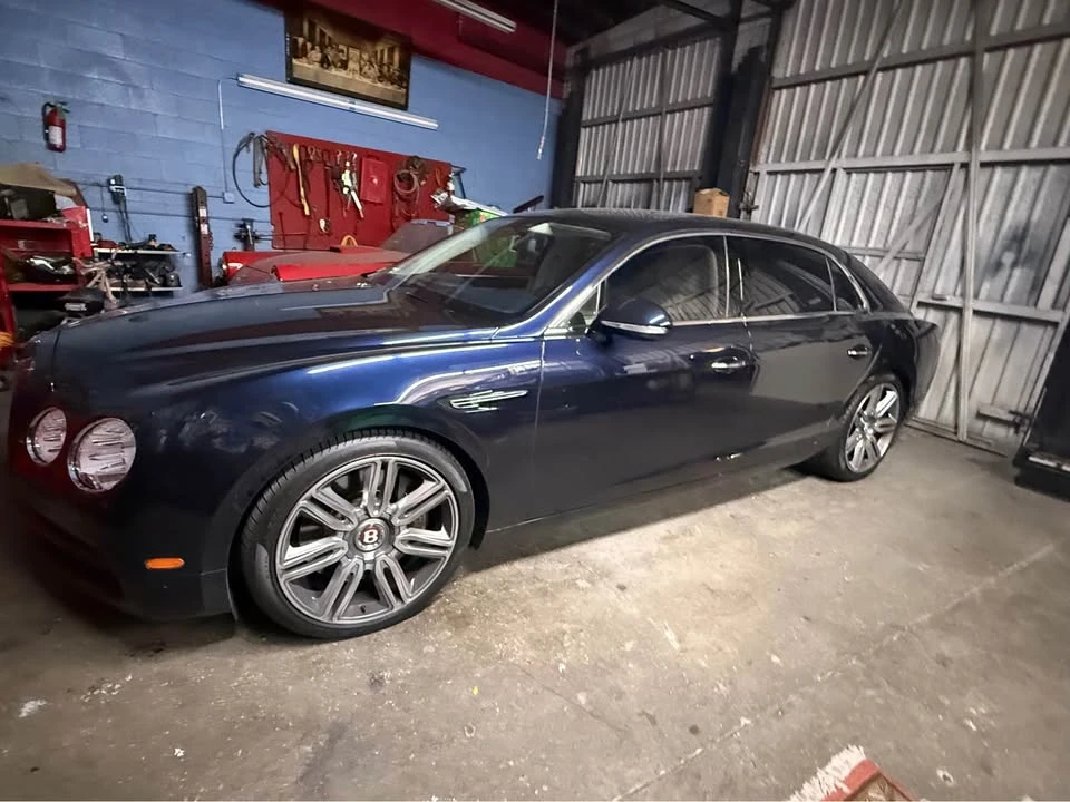 2016 Bentley Continental Flying Spur - Image 15 of 16