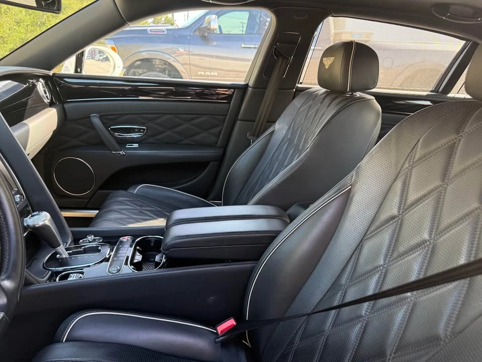 2016 Bentley Continental Flying Spur - Image 9 of 18