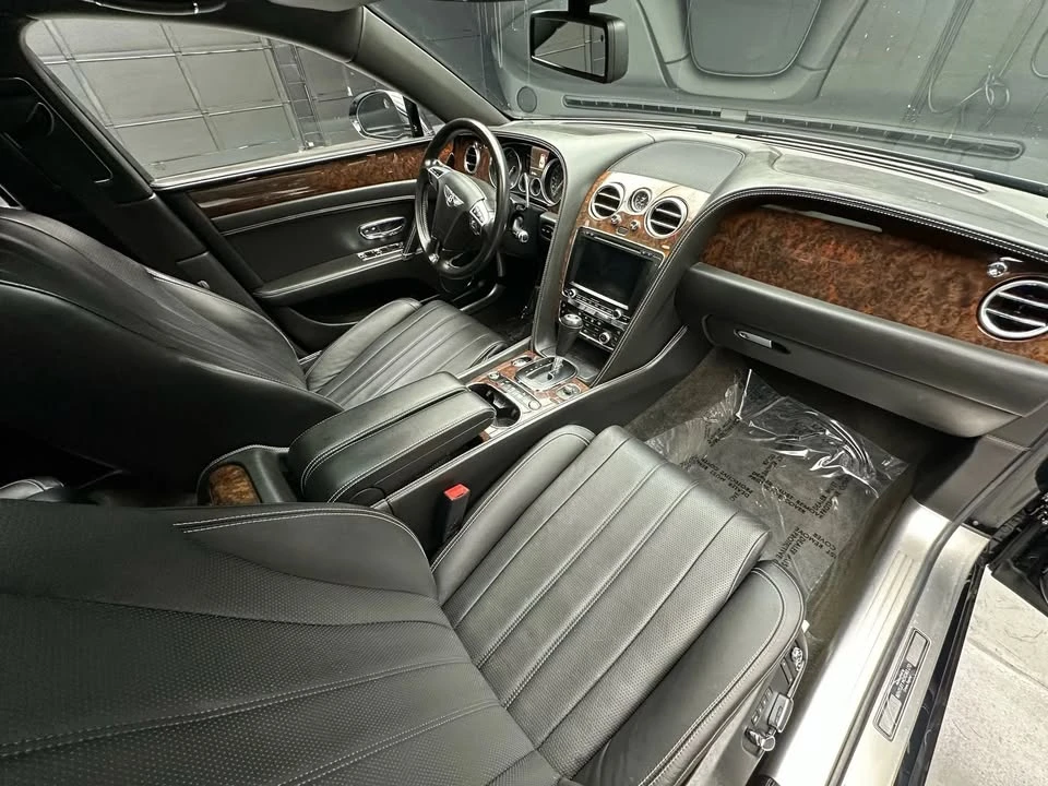 2016 Bentley Continental Flying Spur - Image 10 of 20