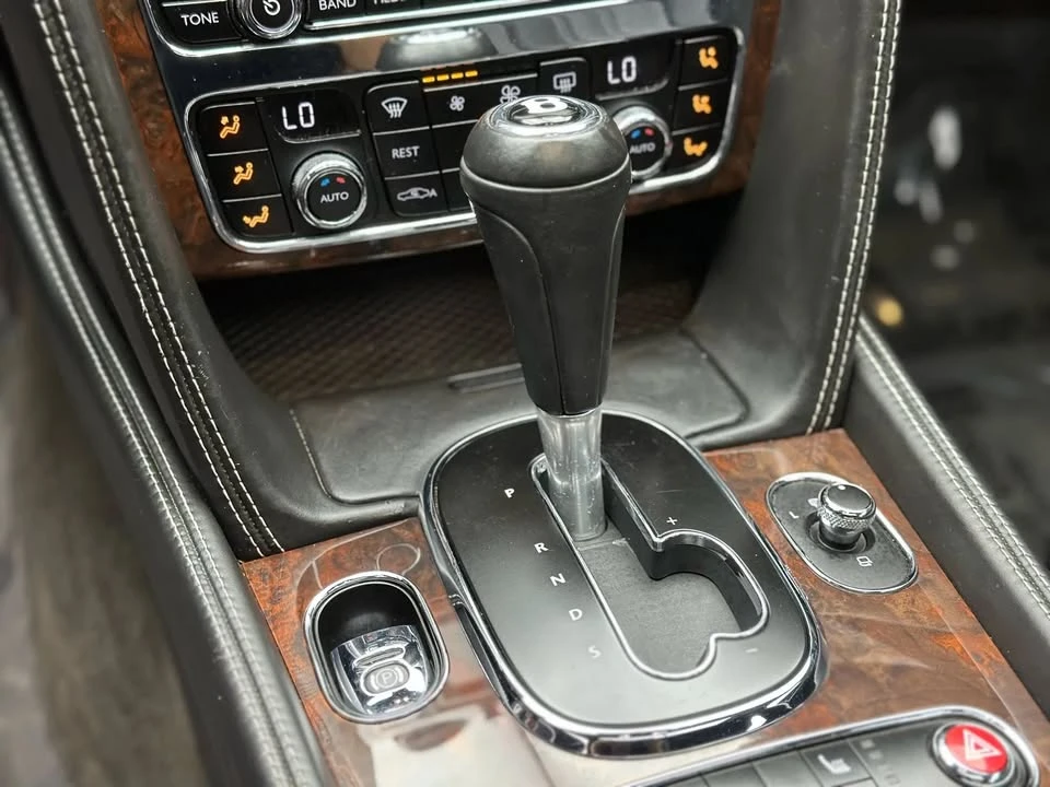 2016 Bentley Continental Flying Spur - Image 15 of 20