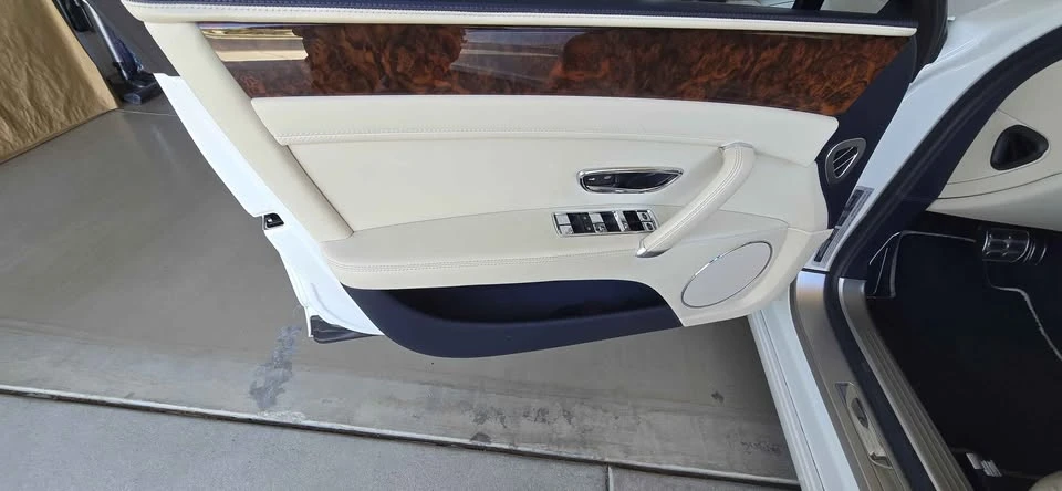 2016 Bentley Continental Flying Spur - Image 9 of 18