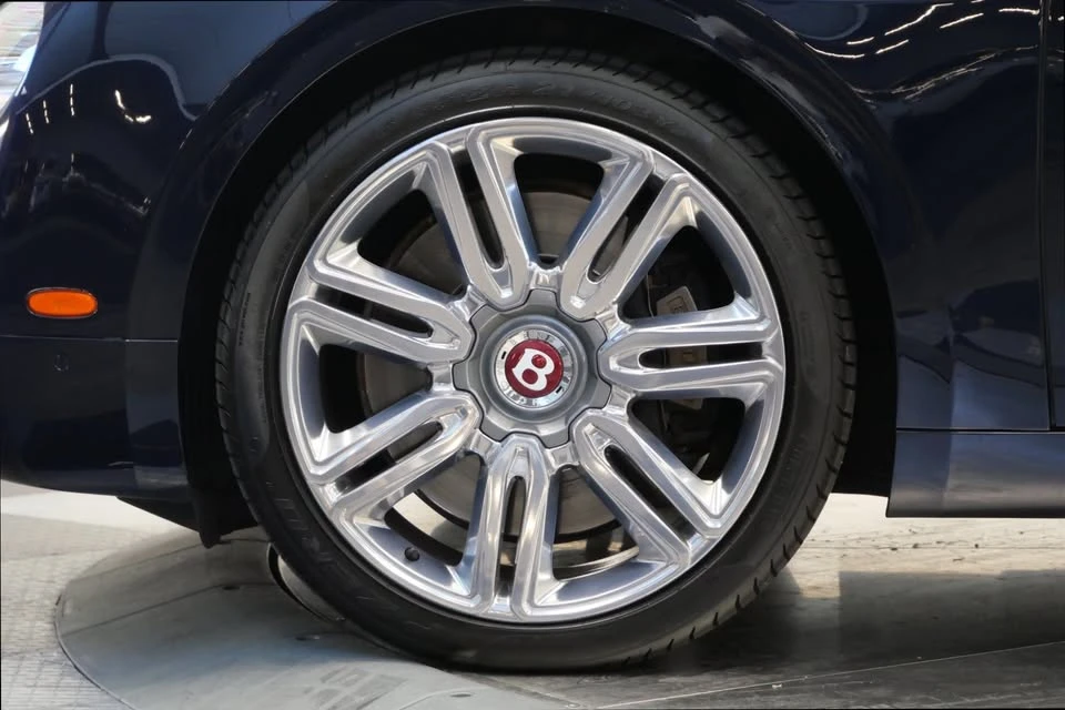 2016 Bentley Continental Flying Spur - Image 10 of 20