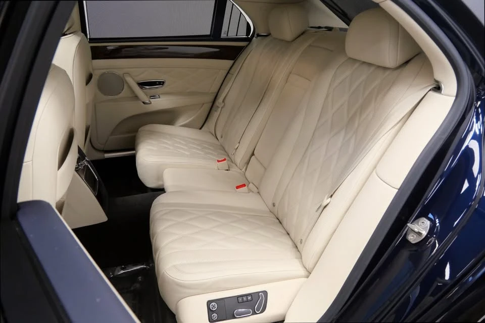 2016 Bentley Continental Flying Spur - Image 16 of 20