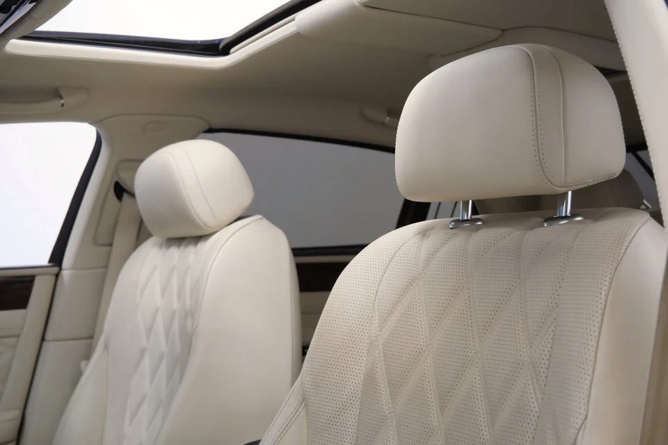 2016 Bentley Continental Flying Spur - Image 17 of 19