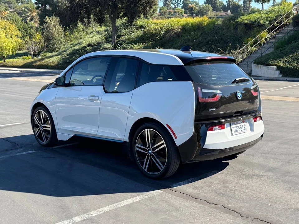2016 BMW i3 - Image 3 of 16