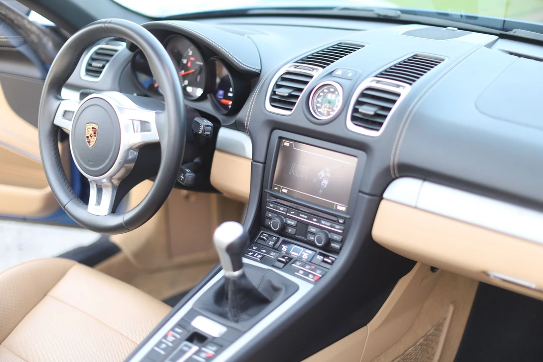 2016 Porsche 981 Boxster - Image 11 of 21