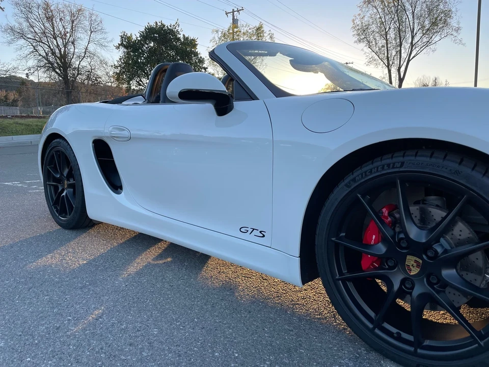 2016 Porsche 981 Boxster GTS - Image 6 of 30