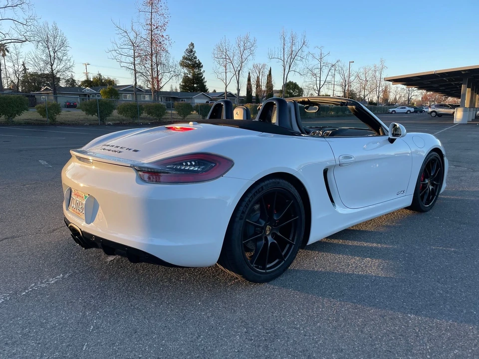 2016 Porsche 981 Boxster GTS - Image 2 of 30