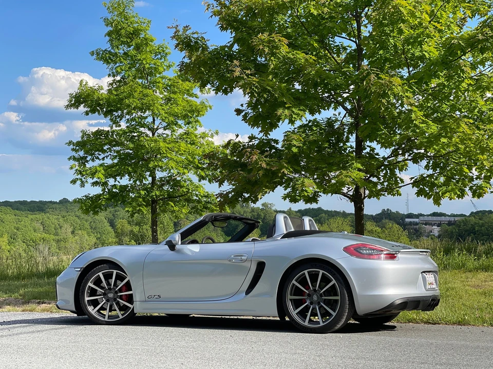 2016 Porsche 981 Boxster GTS - Image 2 of 31