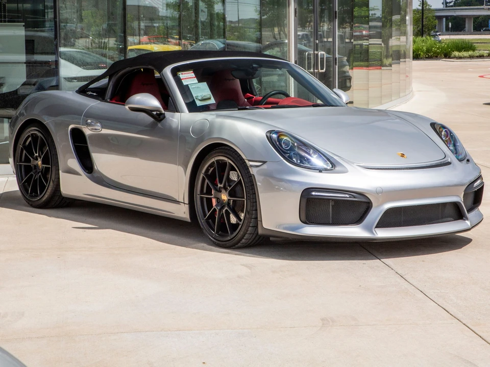 2016 Porsche 981 Boxster Spyder - Image 2 of 19