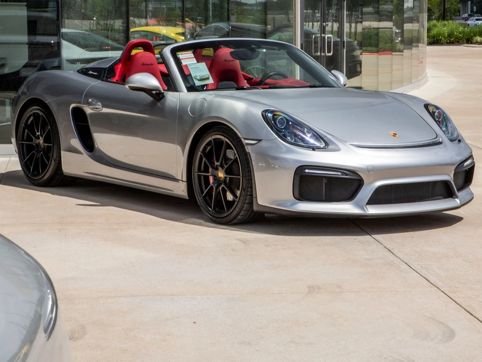 2016 Porsche 981 Boxster Spyder - Image 6 of 19