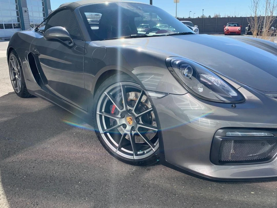 2016 Porsche 981 Boxster Spyder - Image 2 of 11