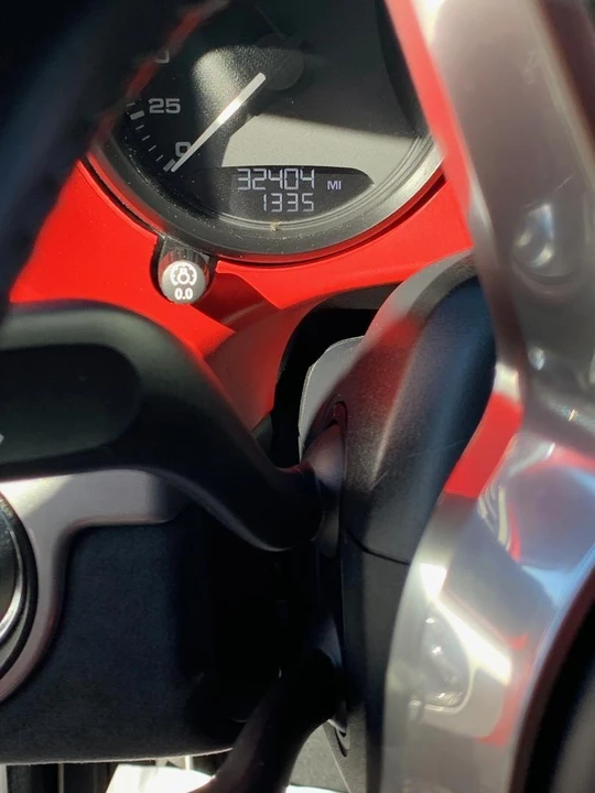 2016 Porsche 981 Boxster Spyder - Image 9 of 11