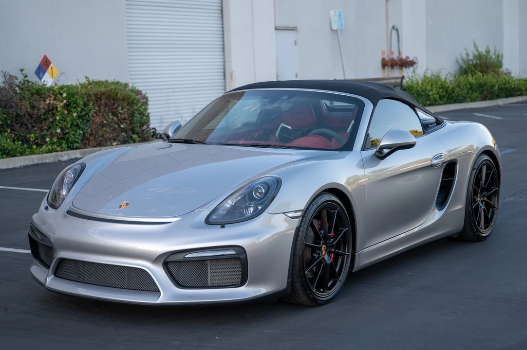 2016 Porsche 981 Boxster Spyder - Image 23 of 31