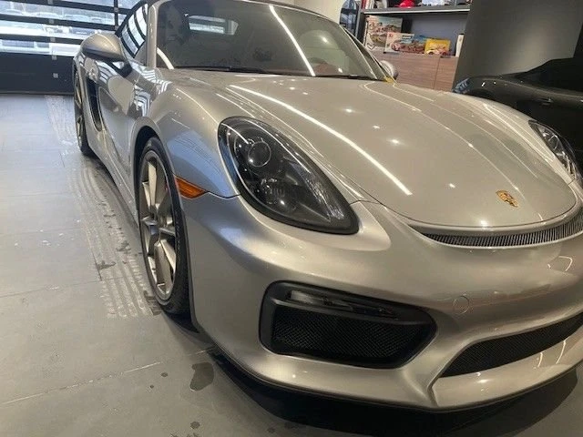 2016 Porsche 981 Boxster Spyder - Image 2 of 11