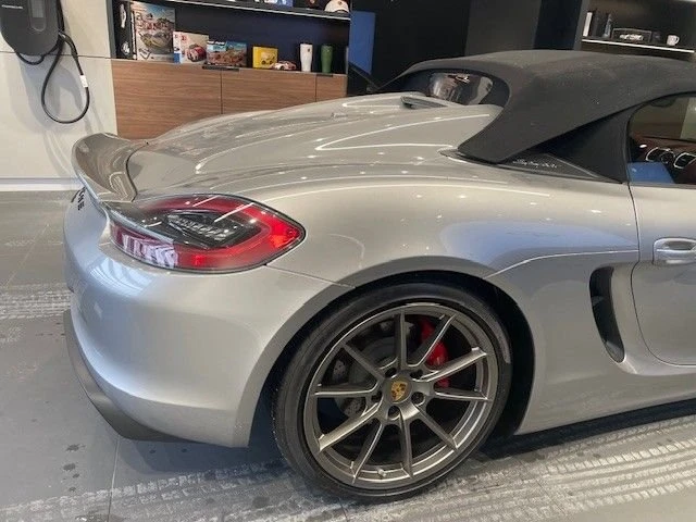 2016 Porsche 981 Boxster Spyder - Image 3 of 11