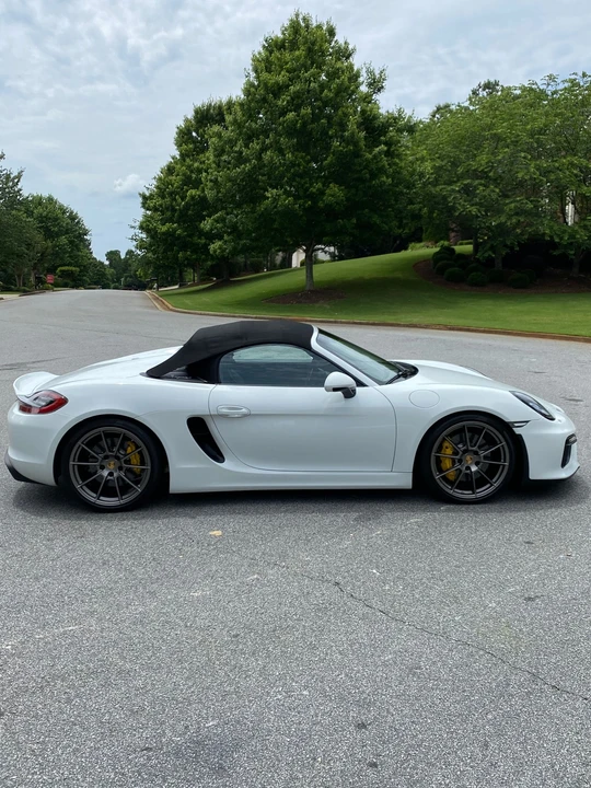 2016 Porsche 981 Boxster Spyder - Image 13 of 19