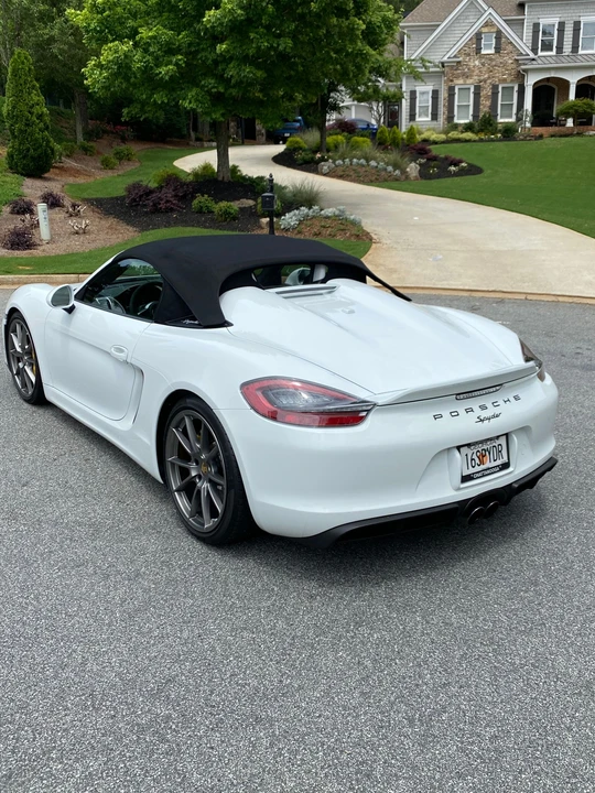 2016 Porsche 981 Boxster Spyder - Image 10 of 19