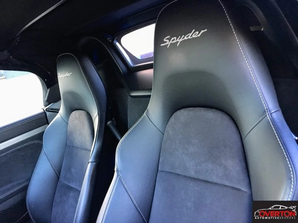 2016 Porsche 981 Boxster Spyder - Image 11 of 14