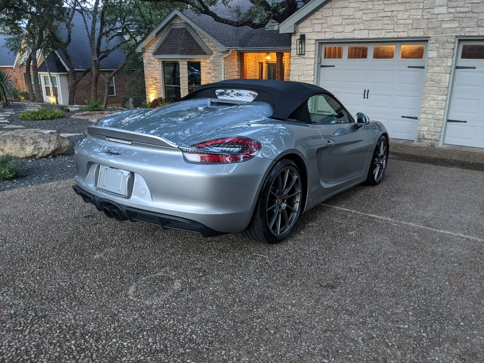 2016 Porsche 981 Boxster Spyder - Image 7 of 20