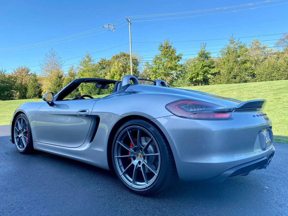 2016 Porsche 981 Boxster Spyder - Image 31 of 31