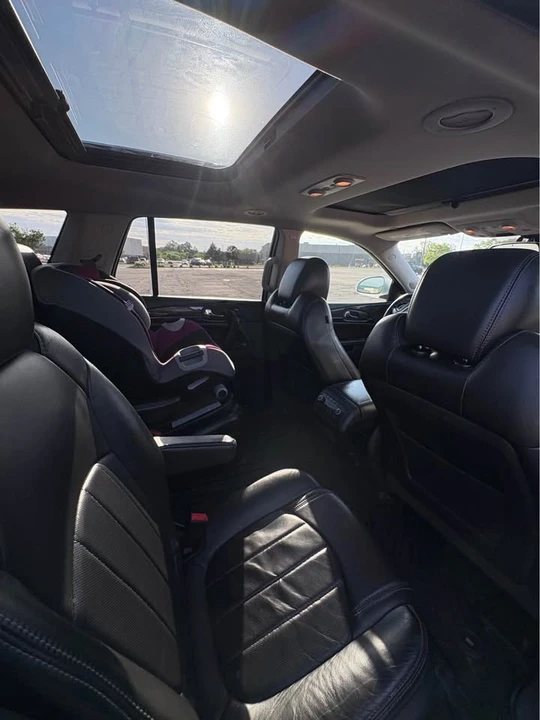 2016 Buick Enclave - Image 8 of 16