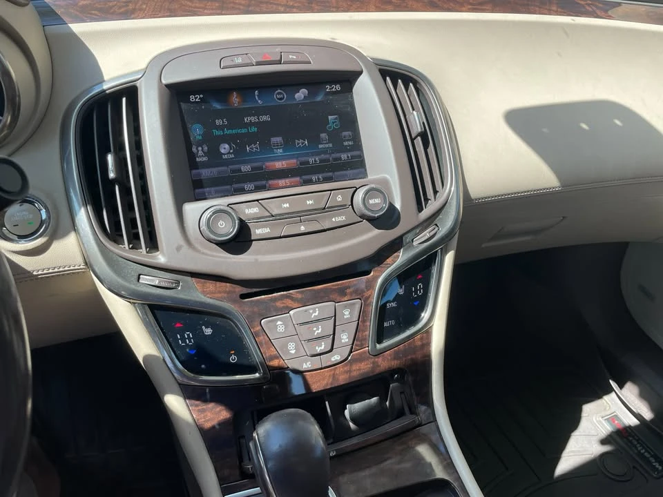 2016 Buick LaCrosse - Image 12 of 17