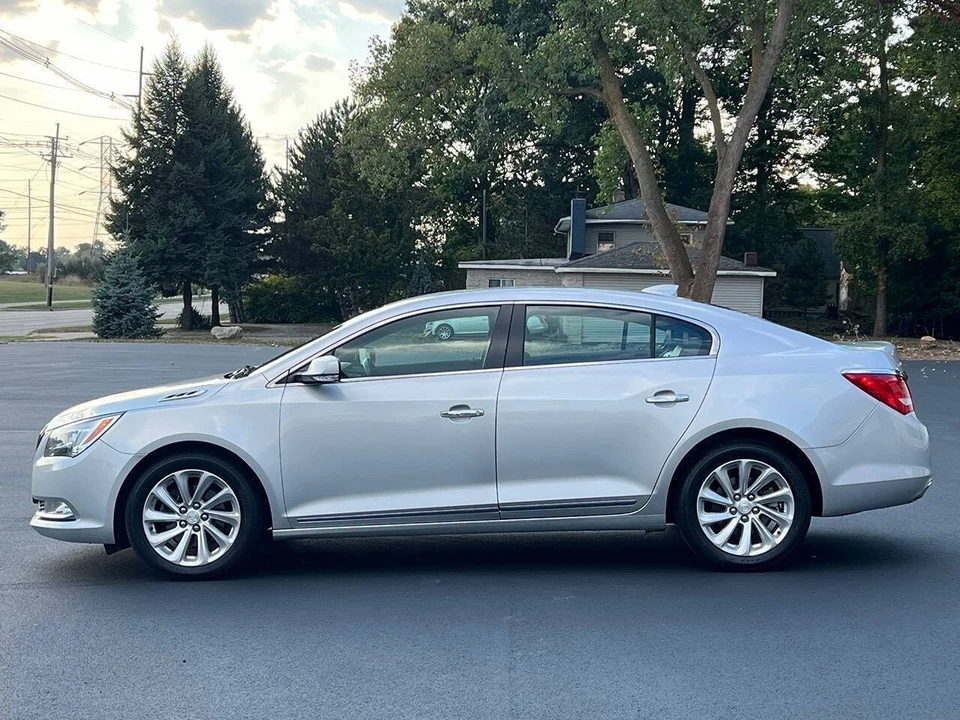 2016 Buick LaCrosse - Image 11 of 21