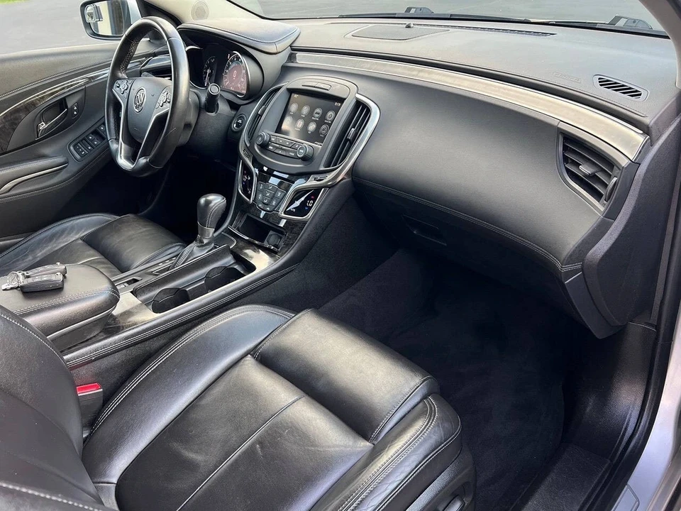 2016 Buick LaCrosse - Image 2 of 21