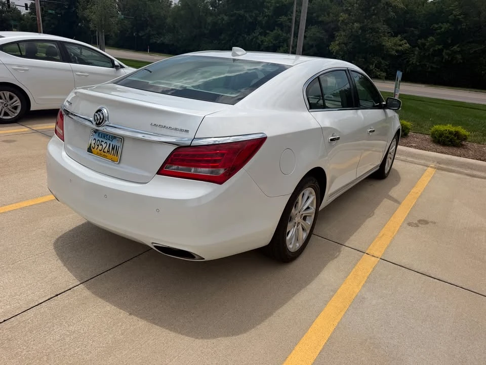 2016 Buick LaCrosse - Image 3 of 6