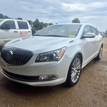2016 Buick LaCrosse Premium II Sedan 4D
