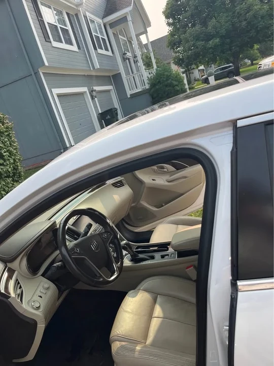 2016 Buick LaCrosse - Image 7 of 10