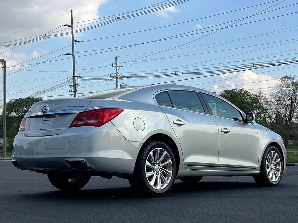2016 Buick LaCrosse - Image 18 of 21