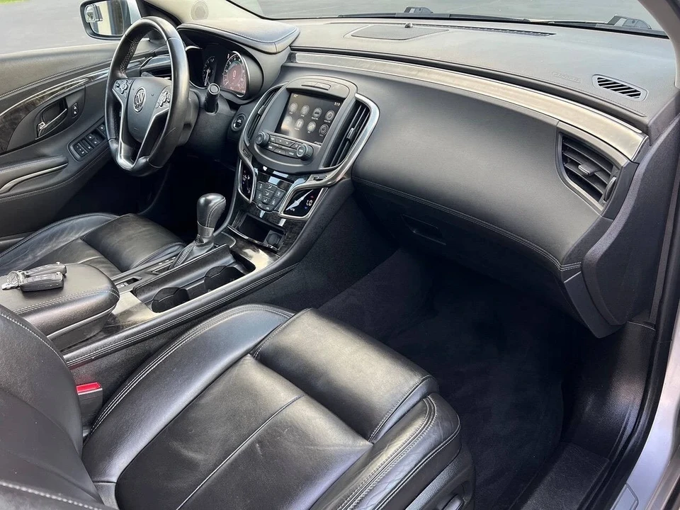 2016 Buick LaCrosse - Image 2 of 21