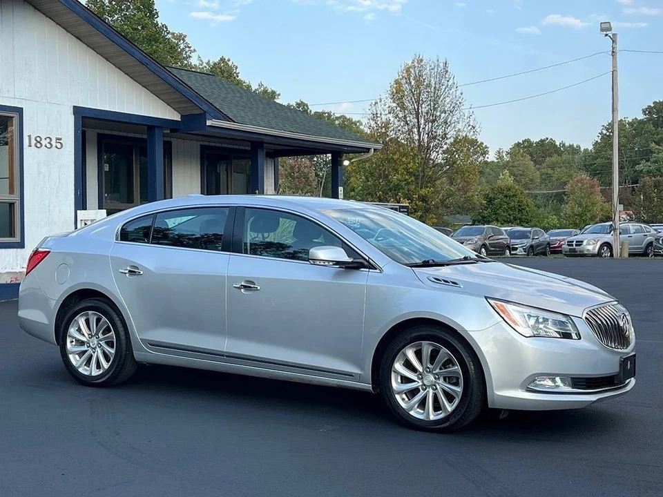 2016 Buick LaCrosse - Image 12 of 21