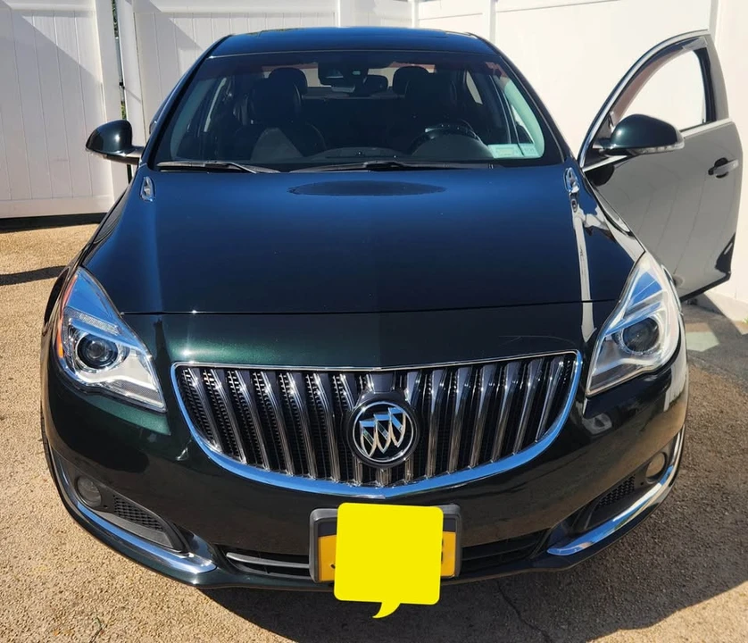 2016 Buick Regal - Image 10 of 11