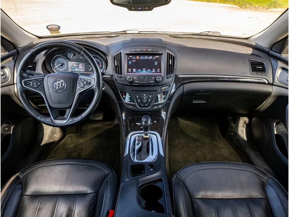2016 Buick Regal - Image 17 of 19