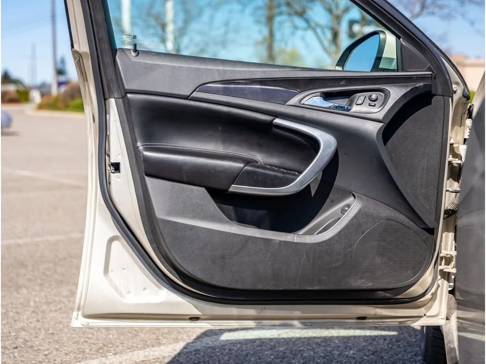 2016 Buick Regal - Image 8 of 19