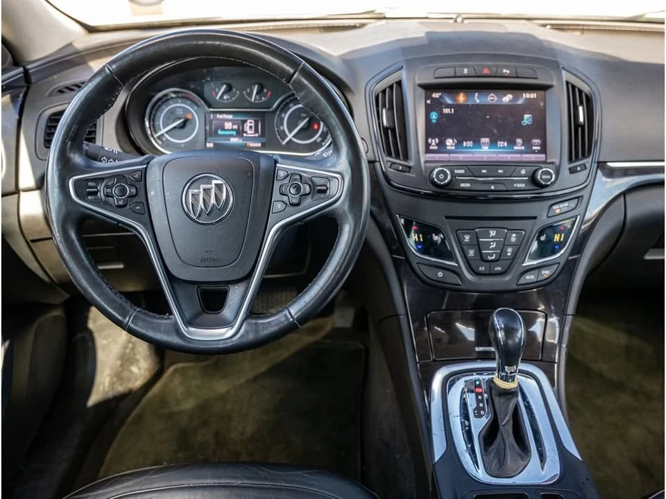 2016 Buick Regal - Image 18 of 19