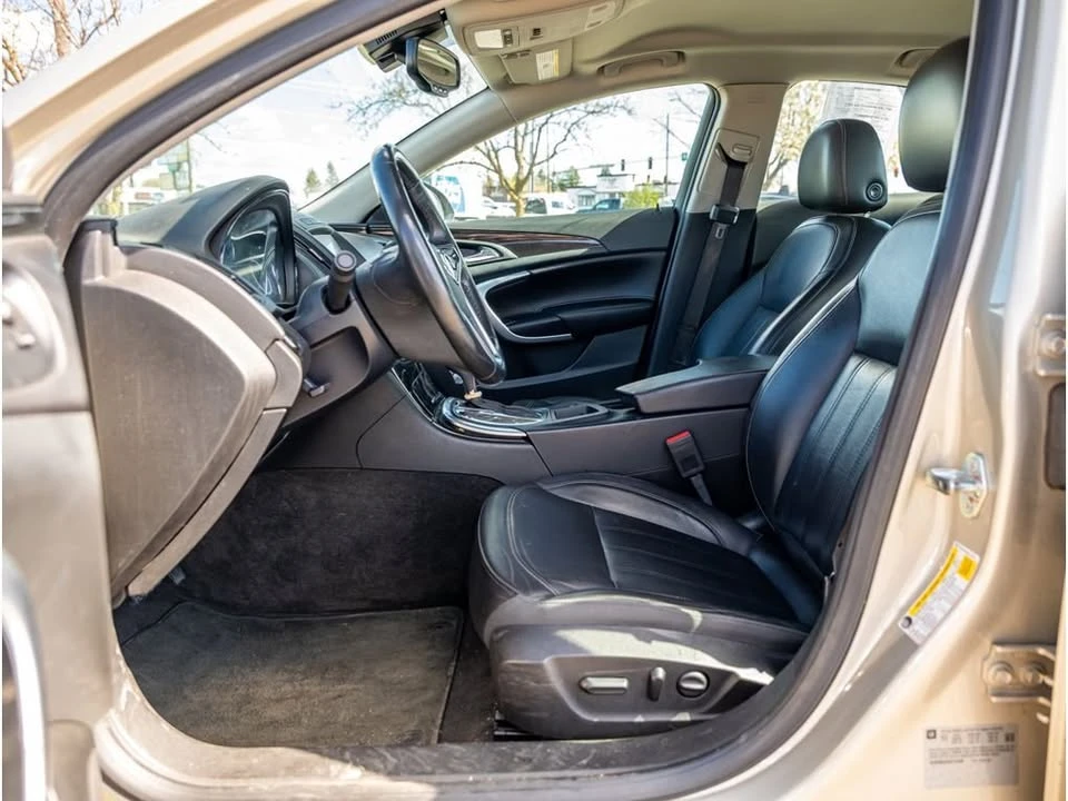 2016 Buick Regal - Image 9 of 19