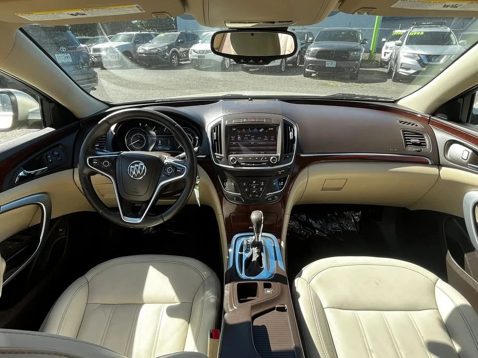 2016 Buick Regal - Image 13 of 19