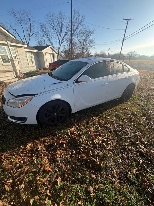 2016 Buick Regal - Image 3 of 4