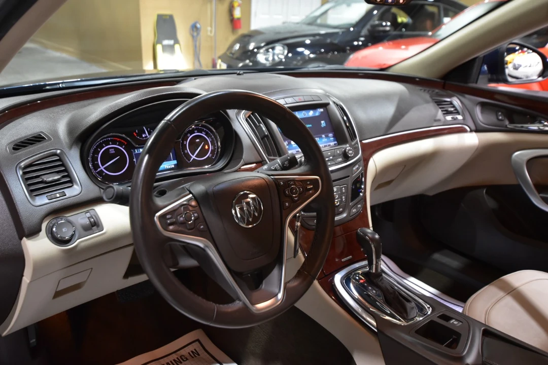 2016 Buick Regal - Image 18 of 21
