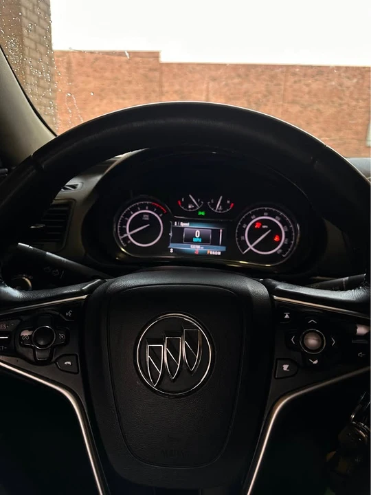 2016 Buick Regal - Image 8 of 9
