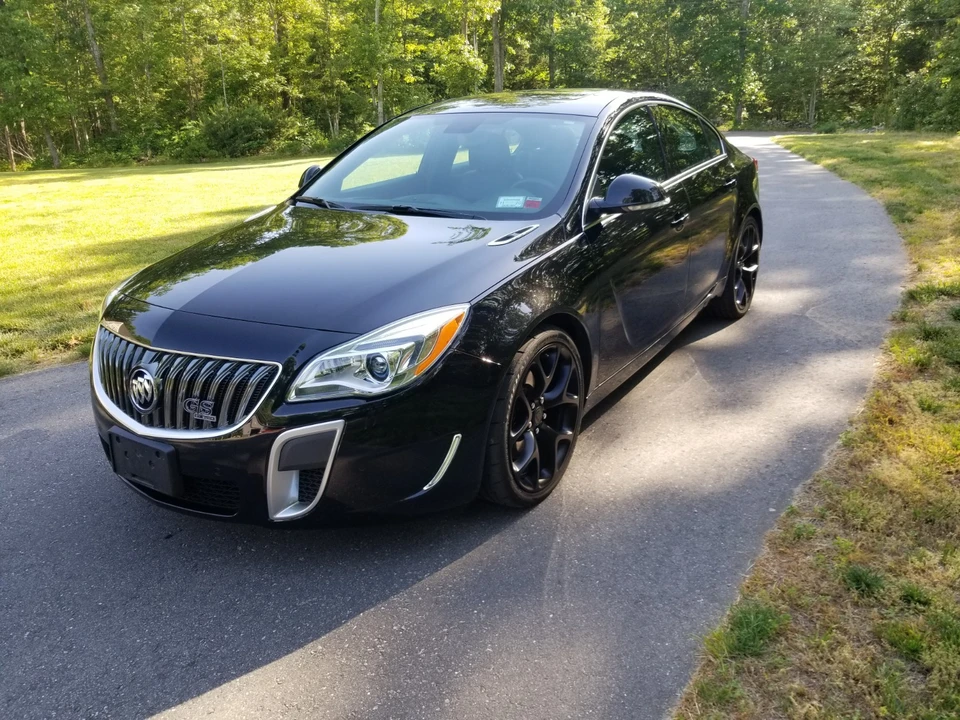 2016 Buick Regal - Image 2 of 13