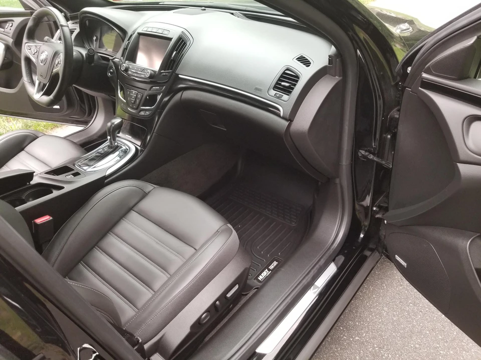 2016 Buick Regal - Image 25 of 31