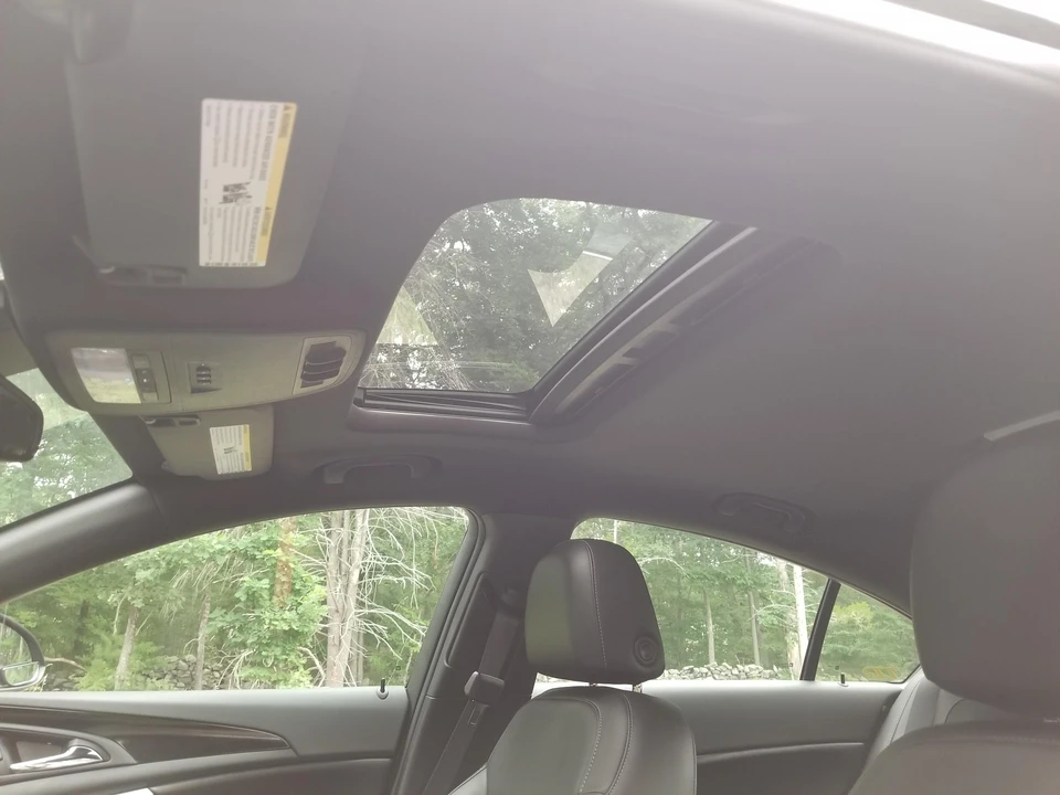 2016 Buick Regal - Image 30 of 31