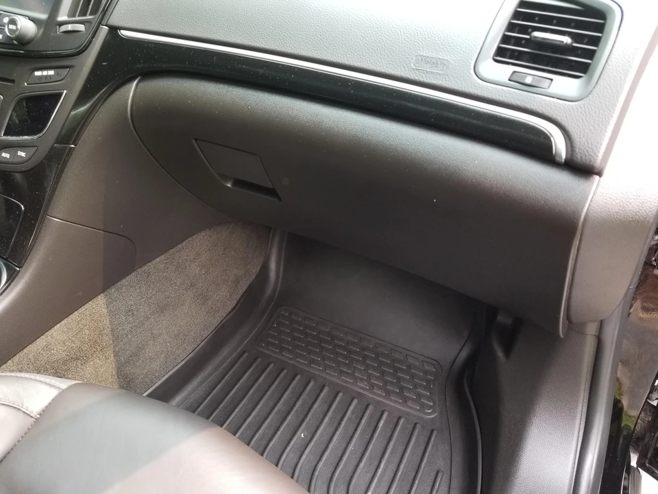 2016 Buick Regal - Image 28 of 31