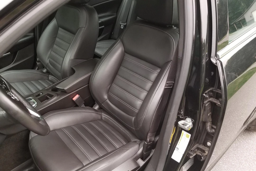 2016 Buick Regal - Image 18 of 31
